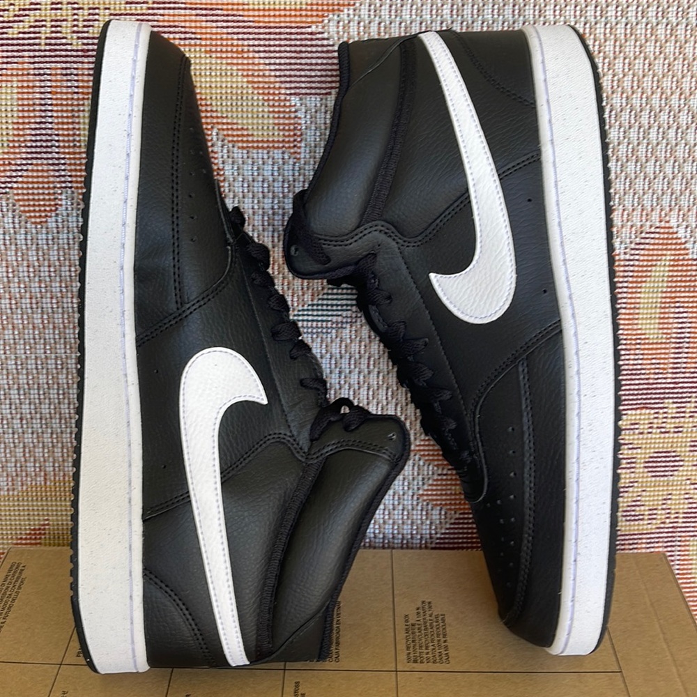 Nike Men’s Court Vision Mid Next
Nature
Black/Black/White
Sneakers
DN3577-001 - Picture 3 of 16
